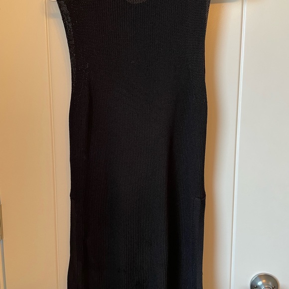 Aritzia, Wilfred Palmier Sleeveless Sweater (size xs) - Picture 3 of 4